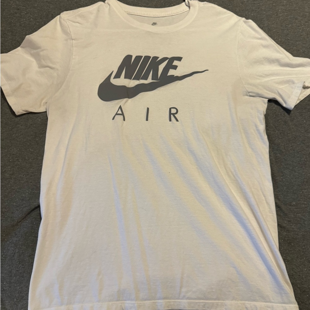 White Nike air photoreflective shirt